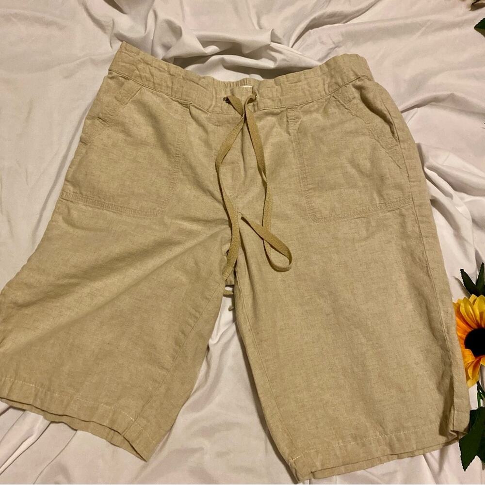 Women’s Tan Casual Shorts